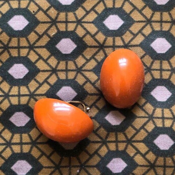 70s Retro Earrings - Picture 1 of 2